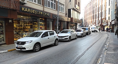 Hisariçi Mahallesi Çığlık Atıyor: 