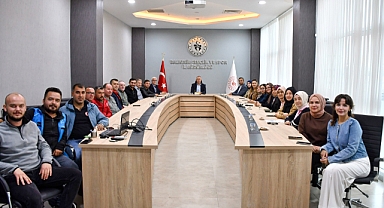 İl Müdürü Adem Özalp, Destek Birimi Personeli ile Toplantı Gerçekleştirdi