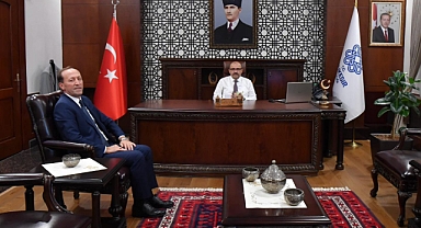 Kültür ve Turizm Bakanlığı Teftiş Kurulu Başmüfettişi Hasan Yıldız, Vali İsmail Ustaoğlu'nu Ziyaret Etti