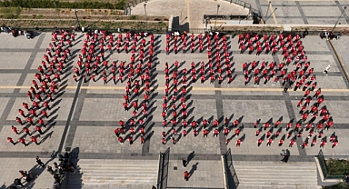 Kuva-yi Milliye'nin Evlatları Zeybek Oynadı