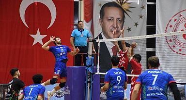 Pizza Hut Erkekler Voleybol 1. Ligi: Bigadiç Belediyespor, İBB Spor Kulübü’nü Mağlup Etti
