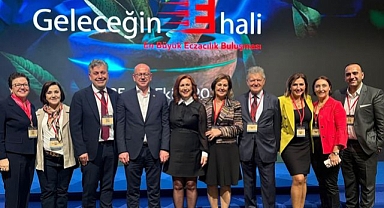 Serkan Sarı, Geleceğin Eczacılığına Yön Veren Buluşmada Meslektaşlarıyla Buluştu