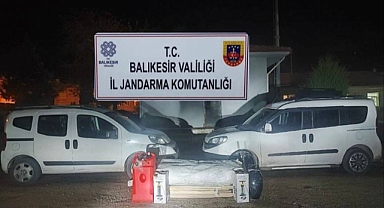 3 Organizatör ve 1 Düzensiz Göçmen Yakalandı