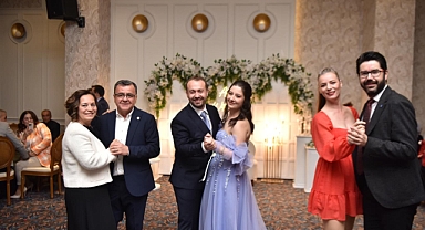 Altıeylül Belediye Başkanı Şehirli, Genç Çiftin Mutluluğuna Ortak Oldu