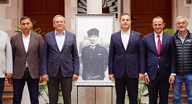 Ayvalık Belediye Başkanı Mesut Ergin, Kardeş Şehir Yalova’dan Misafirlerini Ağırladı