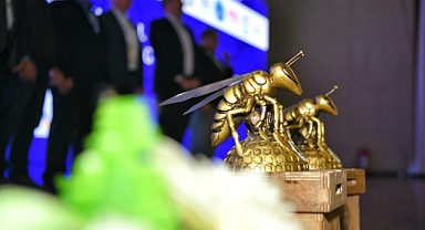 Balıkesir Büyükşehir Belediyesi’ne Arıcılık ve Belediyecilik Ödülleri