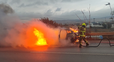 Balıkesir’de Araç Yangını! 