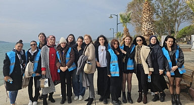 Balıkesir Gençlik ve Spor İl Müdürlüğü, Burhaniye Yurdu’ndaki Öğrencilere İlçeyi Keşfetme Fırsatı Sunuyor