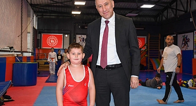 Balıkesir Gençlik ve Spor İl Müdürü Adem Özalp, Burhaniye ve Havran’da İncelemelerde Bulundu