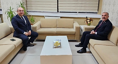 Balıkesir İl Milli Eğitim Müdürü Murat Demir, İl Sağlık Müdürü Serkan Kadir Keskin’e İade-i Ziyarette Bulundu