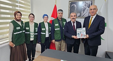 Balıkesir İl Milli Eğitim Müdürü Murat Demir, Yeşilay Balıkesir Şube Başkanı Muhammed Mürşid Canbulat’a İade-i Ziyarette Bulundu