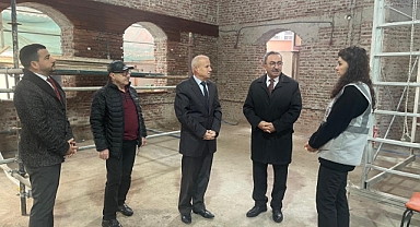 Balıkesir İl Müftüsü Hasan Hayri Yaşar, Alaca Mescit Camii'nde Devam Eden Restorasyon Çalışmalarını İnceledi