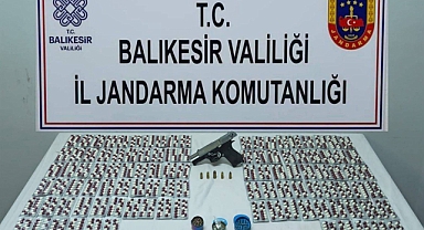 Balıkesir Jandarmasından Kaçakçılık ve Uyuşturucu Operasyonu