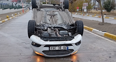 Balıkesir Organize Sanayi Bölgesi’nde Maddi Hasarlı Kaza