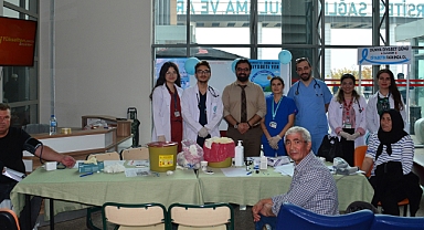 Balıkesir Üniversitesi Hastanesi'nde Diyabet Farkındalığı Etkinliği