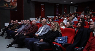 Bandırma Belediyesi, 19. Uluslararası İşçi Filmleri Festivali'nin Son Gün Gösterimlerine Ev Sahipliği Yaptı