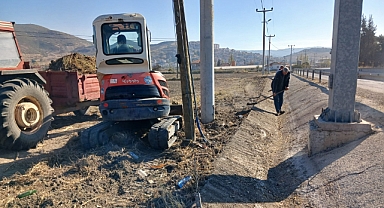 Bigadiç Belediyesi: Yağcılar Yolunda Sürüş Güvenliği İçin Kış Temizliği Çalışmaları Başlatıldı!