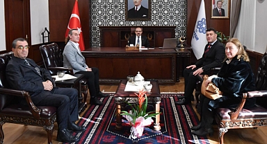 Burhaniye Karadağ Göçmenleri Derneği’nden Vali İsmail Ustaoğlu’na Ziyaret