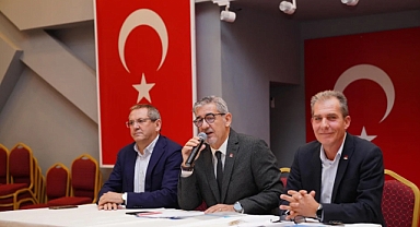 CHP BALIKESİR İL BAŞKANI ERDEN KÖYBAŞI AYVALIK’TA ÜYE BİLGİLENDİRME TOPLANTISI DÜZENLEDİ