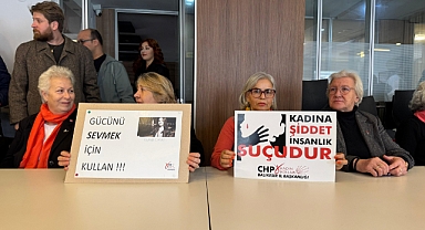 CHP Balıkesir İl Kadın Kolları'ndan 25 Kasım Mesajı: 