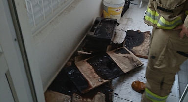 Edremit Akçay'da Korkutan Yangın: Maddi Hasarla Atlatıldı