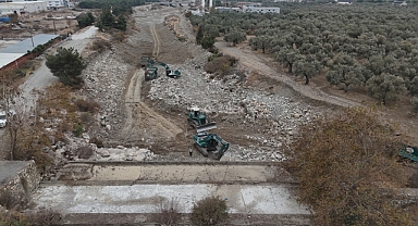 Edremit Zeytinli Çayı’nda Taşkın Riskine Karşı Islah Çalışmaları Sürüyor