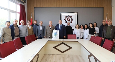 Gönen Belediye Başkanı İbrahim Palaz’dan Öğretmenlere Anlamlı Ziyaret