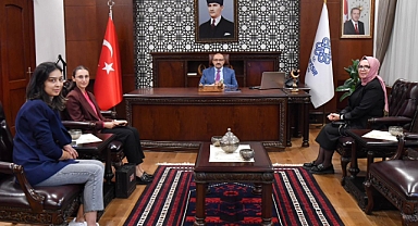 KADEM Balıkesir Temsilcisi Vali Ustaoğlu’nu Ziyaret Etti