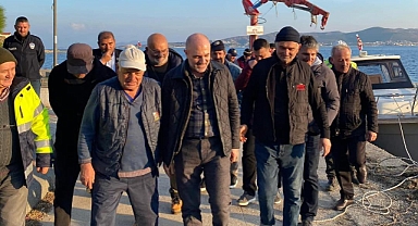 Marmara Adalar Belediye Başkanı Aydın Dinçer, Ekinlik Mahallesi’nde Vatandaşlarla Bir Araya Geldi ve Çalışmaları İnceledi