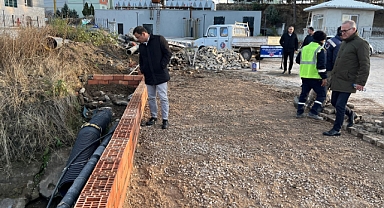 Sındırgı Belediye Başkanı Serkan Sak, Yeni Hastane Mevkiindeki Köprü Genişletme Çalışmalarını İnceledi