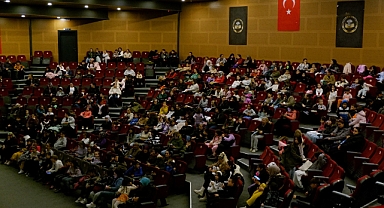 Susurluk Belediyesi Ara Tatil Etkinlikleriyle Sanatı Buluşuyor!