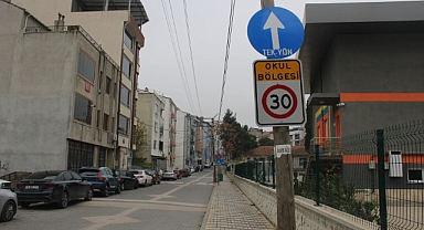 Susurluk Belediyesi'nden Trafik Düzenlemesi: Okul Giriş-Çıkış Saatlerinde Güvenlik Artırılıyor