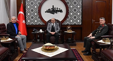 Tuğgeneral Mustafa Sadi Kahyaoğlu’ndan Balıkesir Valisi İsmail Ustaoğlu’na Ziyaret