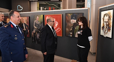 Vali İsmail Ustaoğlu, 10 Kasım Atatürk’ü Anma Günü Etkinlikleri Kapsamında Öğrencilerle Bir Araya Geldi