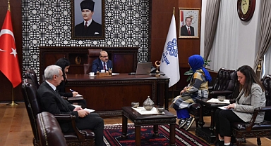 Vali İsmail Ustaoğlu, Vatandaşlarla Buluşmaya Devam Ediyor: Talepler Hızla Değerlendiriliyor