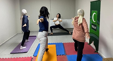 Yeşilay Balıkesir'den Akciğer Kanseri Farkındalık Ayı Etkinliği: Sağlıklı Yaşam ve Huzurlu Zihin İçin Yoga Seansı