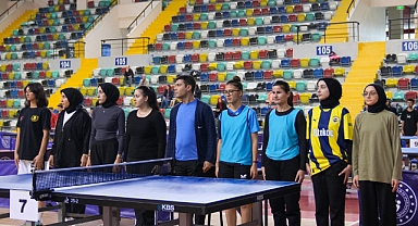 YURTLİG Masa Tenisi Turnuvaları Şehit Turgut Solak Spor Salonu’nda Tamamlandı