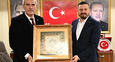 AK Parti Balıkesir İl Başkanlığı’na Önemli Ziyaret: Recep Altepe Ağırlanıyor