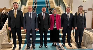 AK Parti Balıkesir Teşkilatı Gazi Meclis’te Buluştu