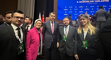 AK Parti Balıkesir Teşkilatından Bakan Kurum’a Ziyaret