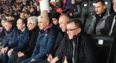 Altıeylül Belediye Başkanı Hakan Şehirli’den Balıkesirspor’a Tebrik