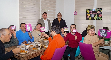 Ayvalık Belediyesi Özel Çocuklar Eğitim Evi’nde Yerli Malı Haftası Kutlandı