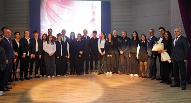 Ayvalık’ta Mehmet Akif Ersoy, Vefatının 88. Yılında Anıldı