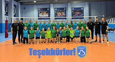 Balıkesir Büyükşehir Belediyespor Kadın Voleybol Takımı, Hazırlık Maçında Bursa Büyükşehir Belediyespor’u Mağlup Etti