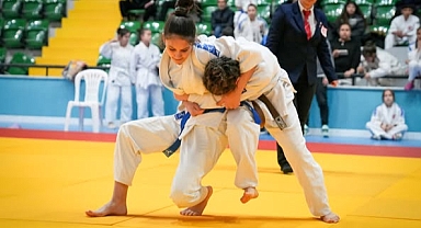 Balıkesir’de Okul Sporları Judo Yıldızlar İl Birinciliği Müsabakaları Tamamlandı