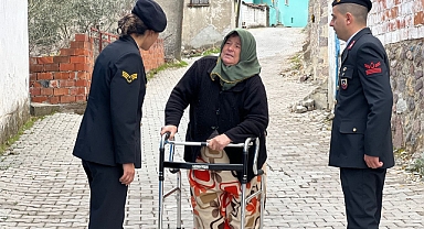 Balıkesir Jandarmasından Anlamlı Ziyaret: 