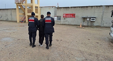 Balıkesir Jandarmasından Başarılı Operasyon: 47 Yıl Hapis Cezası Bulunan Firari Yakalandı