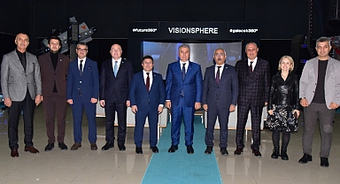 Balıkesir Milletvekili Mustafa Canbey, Türkiye'nin İlk Yerli ve Milli Simülasyon Merkezinde İncelemelerde Bulundu