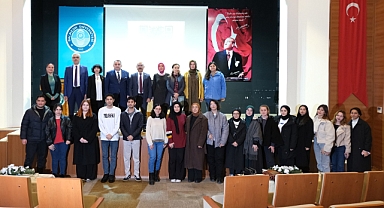 Balıkesir Üniversitesi, Abdülbaki Gölpınarlı'yı Anma Programı Düzenledi