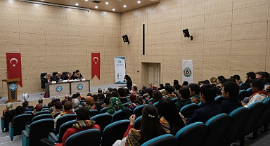 Balıkesir Üniversitesi’nde Türk Dünyası Öğrencileri Buluşuyor: Kültürel ve Akademik Paylaşım Dolu Bir Etkinlik